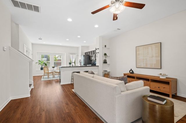 4517 Truth WAY 412, Austin, TX 78725