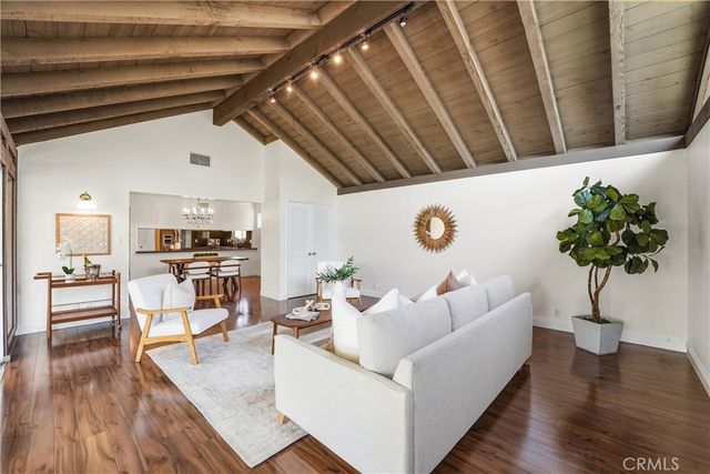 1544 E Riverview, Orange, CA 92865