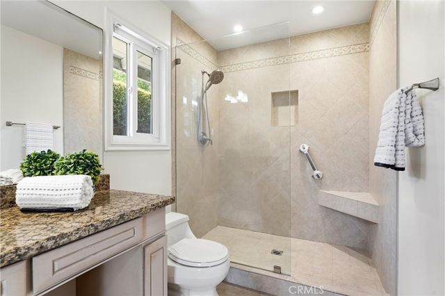 1544 E Riverview, Orange, CA 92865