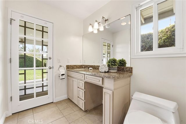 1544 E Riverview, Orange, CA 92865