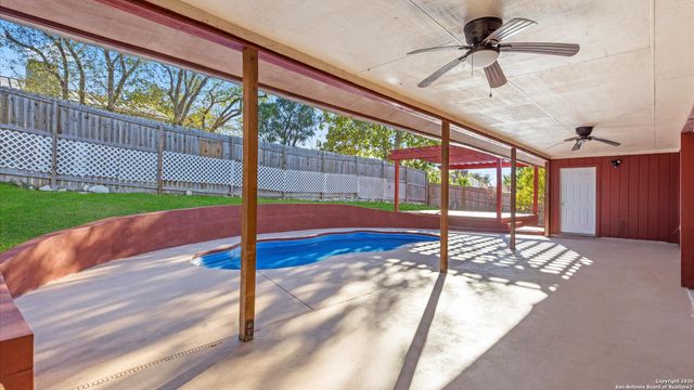 3406 Columbia Drive, Cibolo, TX 78108