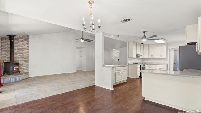 3406 Columbia Drive, Cibolo, TX 78108