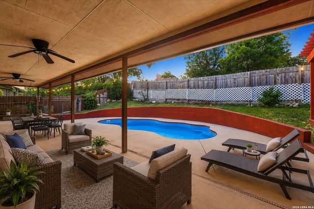 3406 Columbia Drive, Cibolo, TX 78108