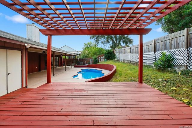 3406 Columbia Drive, Cibolo, TX 78108