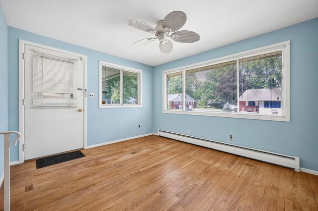4 Lark St Street A, Manchester, NJ 08759