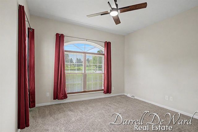 10221 Duncan Lake Avenue, Caledonia, MI 49316