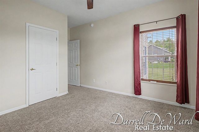 10221 Duncan Lake Avenue, Caledonia, MI 49316