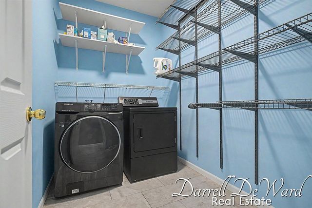 10221 Duncan Lake Avenue, Caledonia, MI 49316