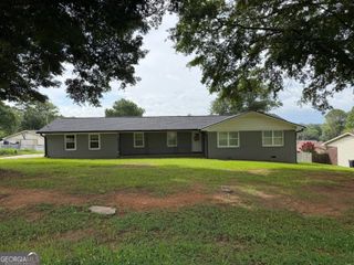 618 Hillside Drive, Cedartown, GA 30125