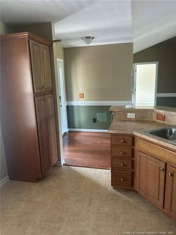 124 Sycamore Court, Benson, NC 27504
