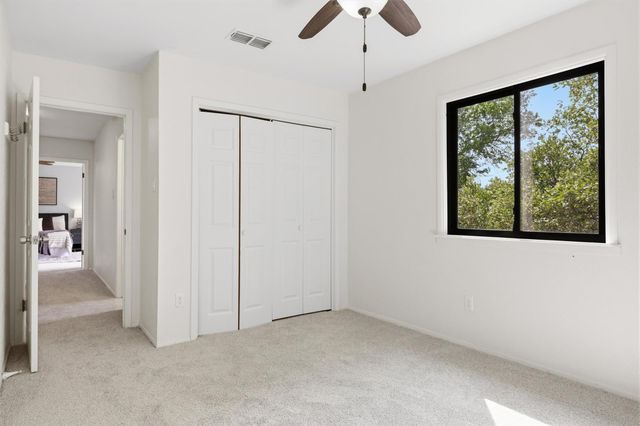 7906 Evaline LN, Austin, TX 78745