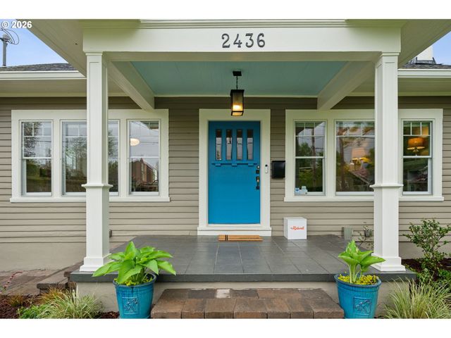 2436 Ne 44TH Ave, Portland, OR 97213