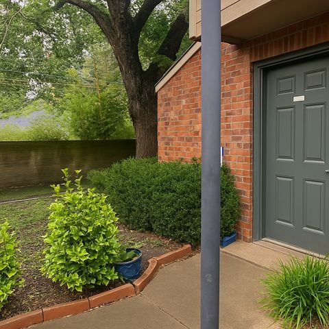 9254 Forest Lane 304, Dallas, TX 75243