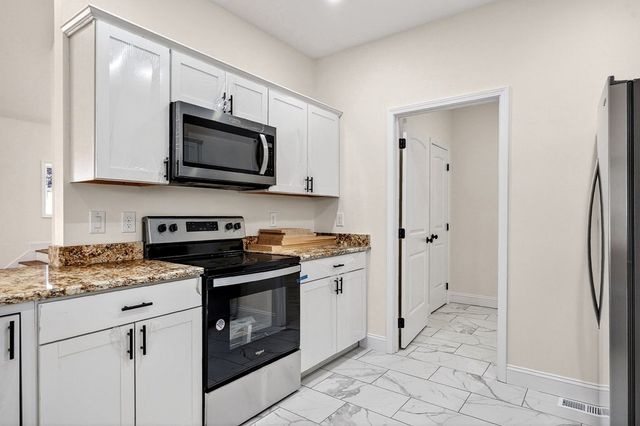 920 Franklin Ct, Cookeville, TN 38506