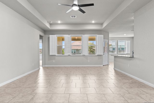 12542 ROTHAU DR, Schertz, TX 78154