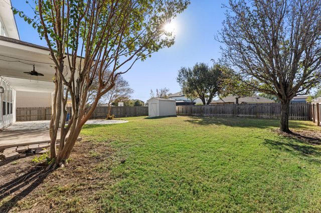 2015 Angelique CT, Leander, TX 78641