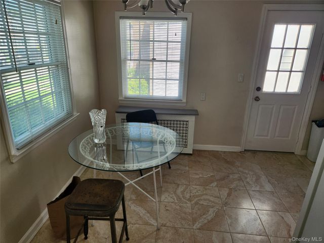 956 Cherry Lane, Floral Park, NY 11001