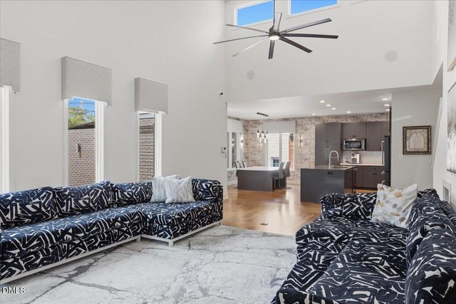 210 W Horne Street, Clayton, NC 27520