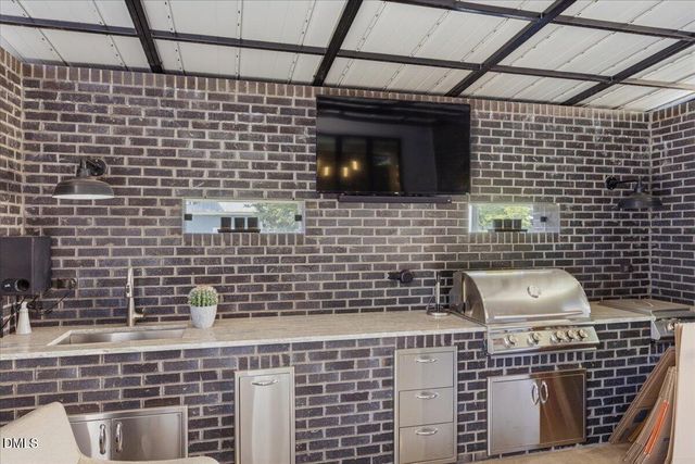 210 W Horne Street, Clayton, NC 27520