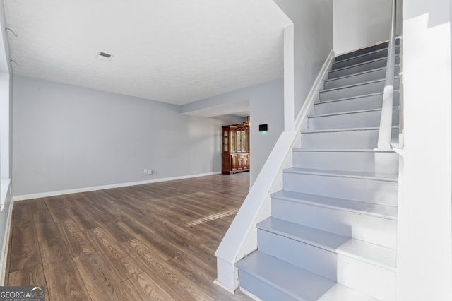 4828 Oak Path, Stone Mountain, GA 30088