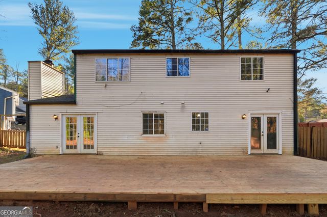 4828 Oak Path, Stone Mountain, GA 30088