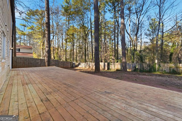 4828 Oak Path, Stone Mountain, GA 30088