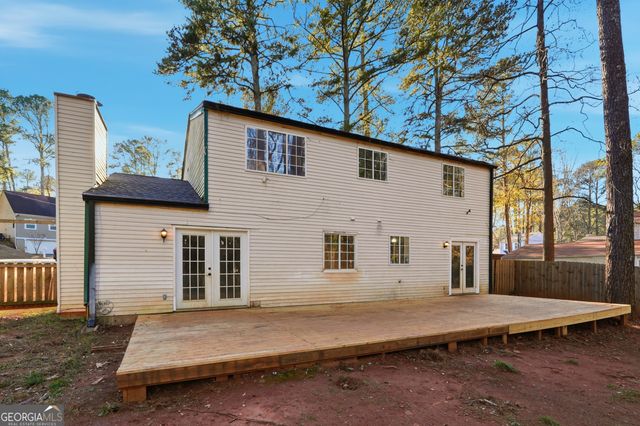 4828 Oak Path, Stone Mountain, GA 30088