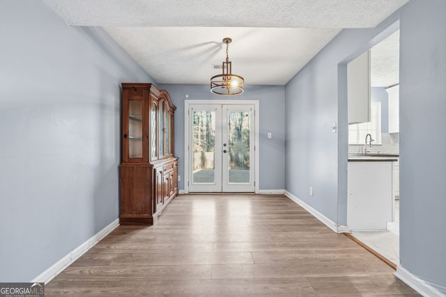 4828 Oak Path, Stone Mountain, GA 30088