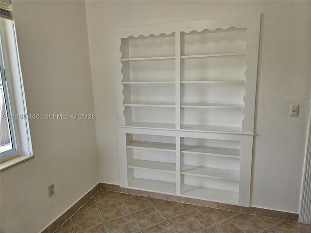 145 SW 60th Ct, Miami, FL 33144