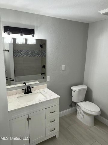 757 Highland Drive, Biloxi, MS 39532