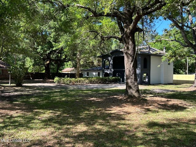 757 Highland Drive, Biloxi, MS 39532