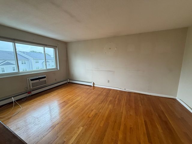 14 Border St C1, Lynn, MA 01905