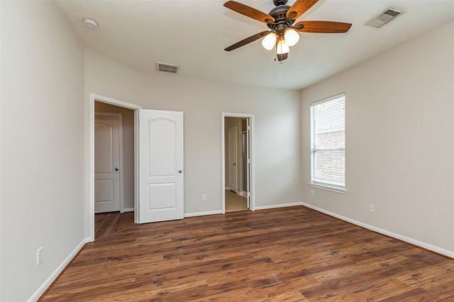 29619 Legends Line Drive, Spring, TX 77386