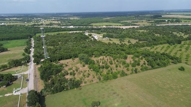 210 Wester, Ferris, TX 75125