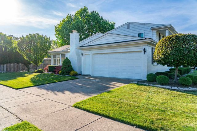 30607 Lorraine Avenue, Warren, MI 48093