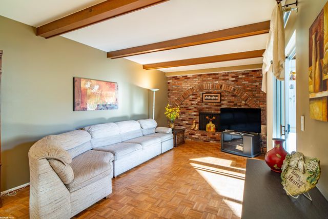30607 Lorraine Avenue, Warren, MI 48093