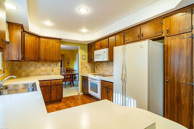 30607 Lorraine Avenue, Warren, MI 48093