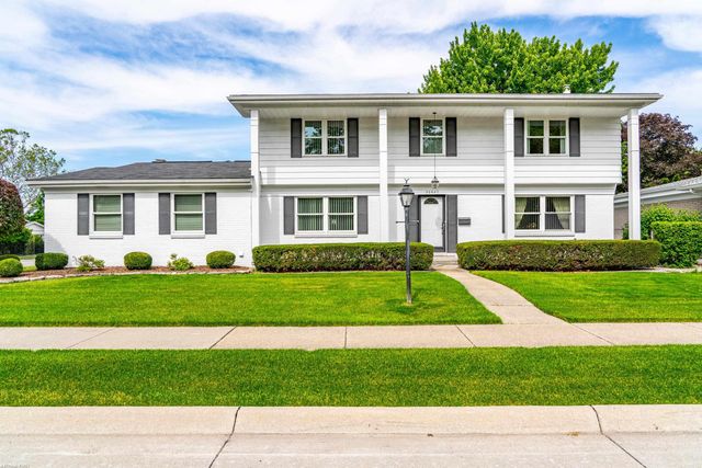 30607 Lorraine Avenue, Warren, MI 48093
