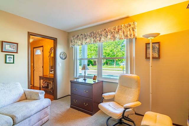 30607 Lorraine Avenue, Warren, MI 48093