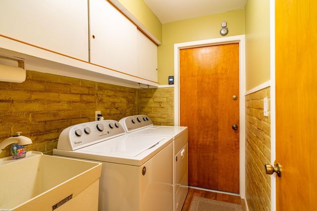 30607 Lorraine Avenue, Warren, MI 48093