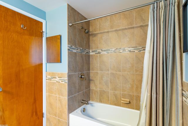 30607 Lorraine Avenue, Warren, MI 48093