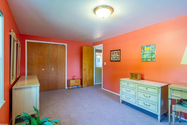 30607 Lorraine Avenue, Warren, MI 48093