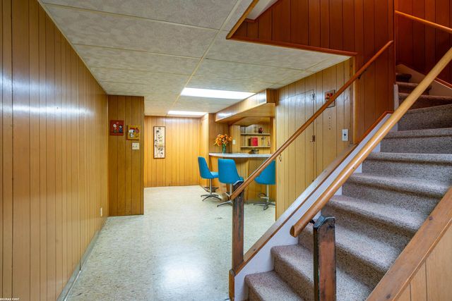30607 Lorraine Avenue, Warren, MI 48093