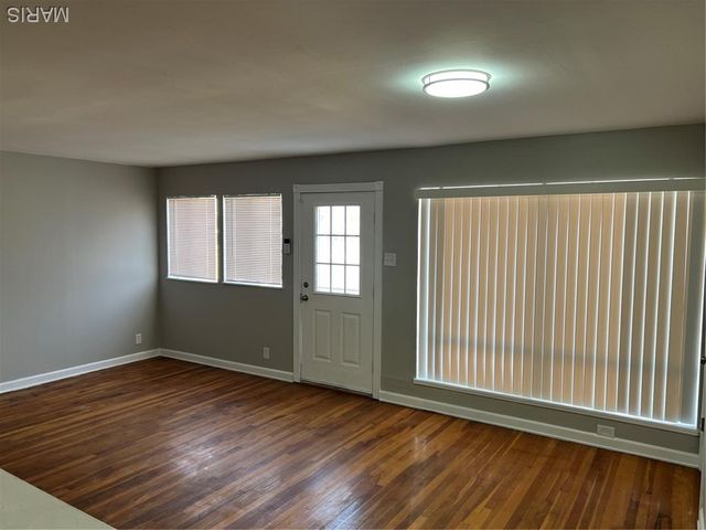 10201 Gourock Drive, St Louis, MO 63137