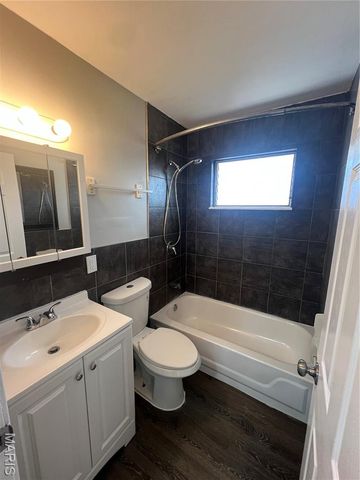 10201 Gourock Drive, St Louis, MO 63137