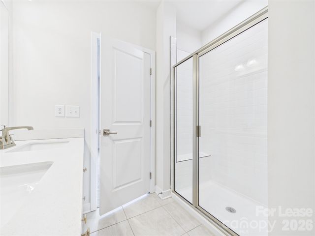 3131 Coquina Lane, Charlotte, NC 28206