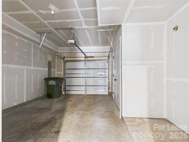 3131 Coquina Lane, Charlotte, NC 28206