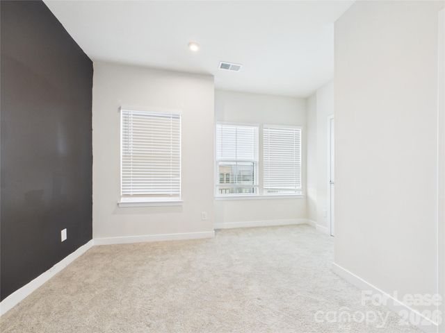 3131 Coquina Lane, Charlotte, NC 28206