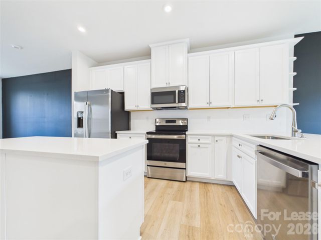 3131 Coquina Lane, Charlotte, NC 28206