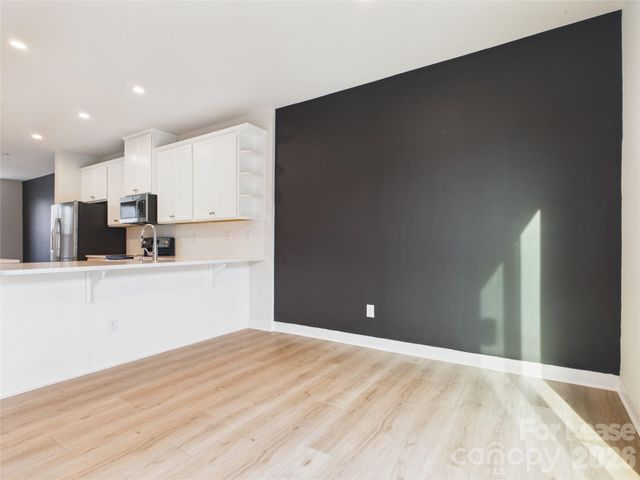 3131 Coquina Lane, Charlotte, NC 28206